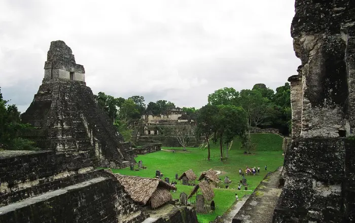 Tikal temple jaguar